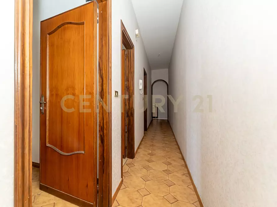 Immagine 15 di Trilocale in vendita  in Via dei Sanguinelli 11 a Catania