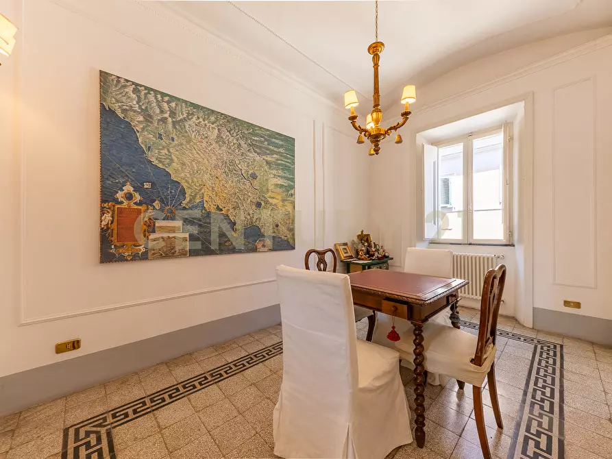 Immagine 37 di Villa in vendita  in Viale Giuseppe Mazzini 36 a Viterbo