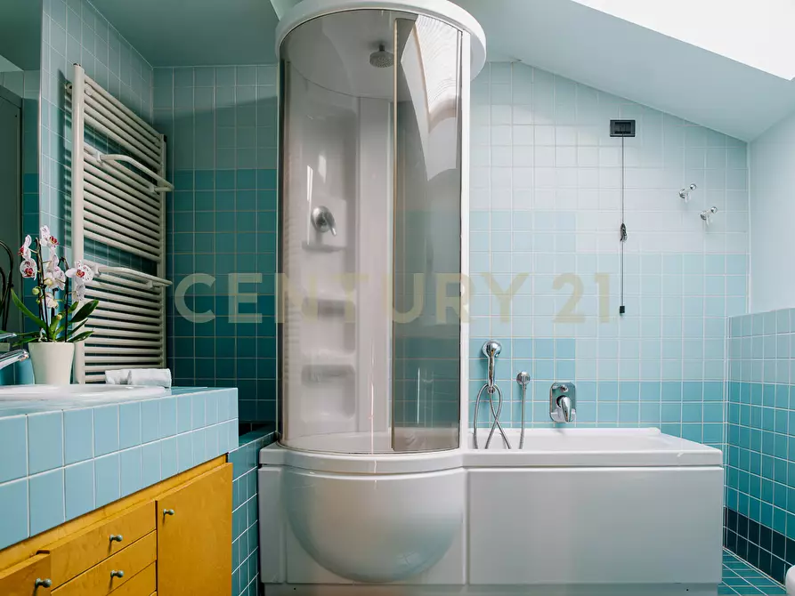 Immagine 16 di Villa in vendita  in Via Adige 11 a Montecchia Di Crosara