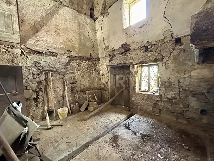 Immagine 11 di Rustico / casale in vendita  in Contrada Tezze snc a Velo Veronese