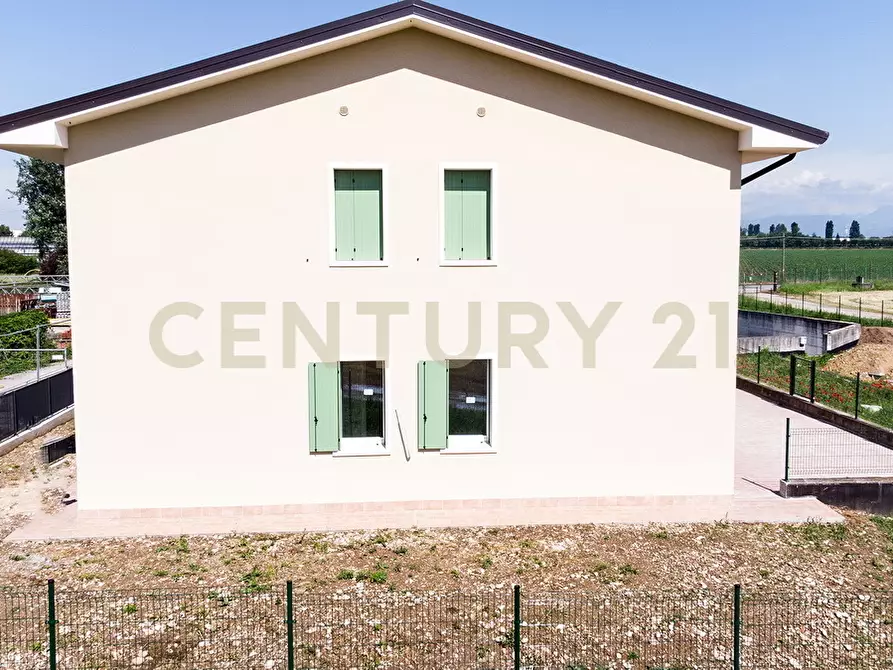 Immagine 63 di Trilocale in vendita  in Via Toffanelle Nuove a Zevio