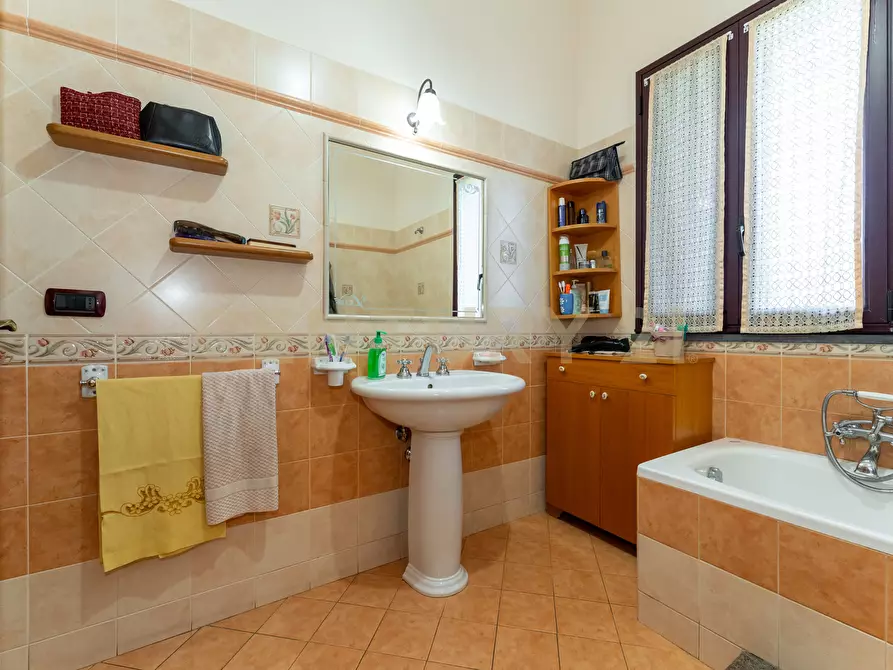 Immagine 20 di Villa in vendita  in Strada Comunale Calderara 5 a Randazzo