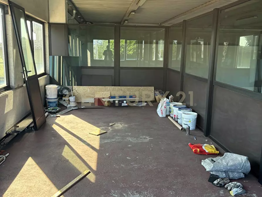 Immagine 21 di Attività artigianale in affitto  in Via Caduti sul Lavoro 23 a Isola Della Scala