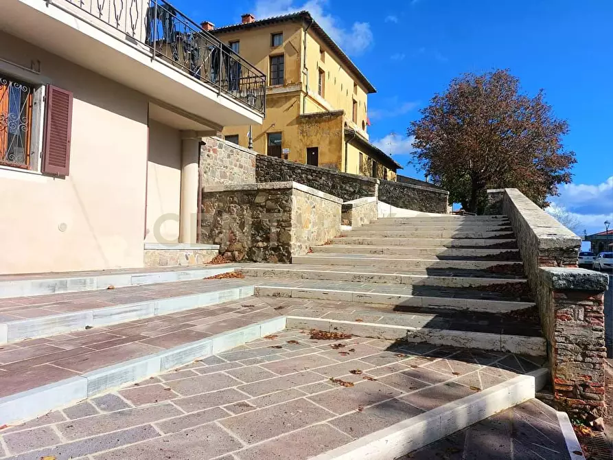 Immagine 28 di Loft/Open space in vendita  in via fonte antese snc a Radicofani