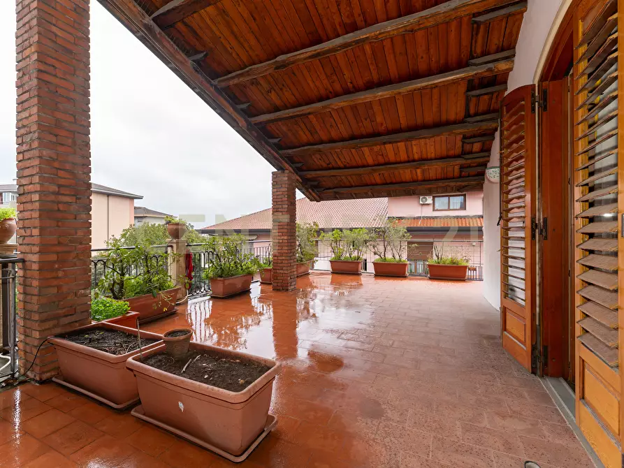 Immagine 41 di Villetta a schiera in vendita  in Via Carrubella 8 a Catania