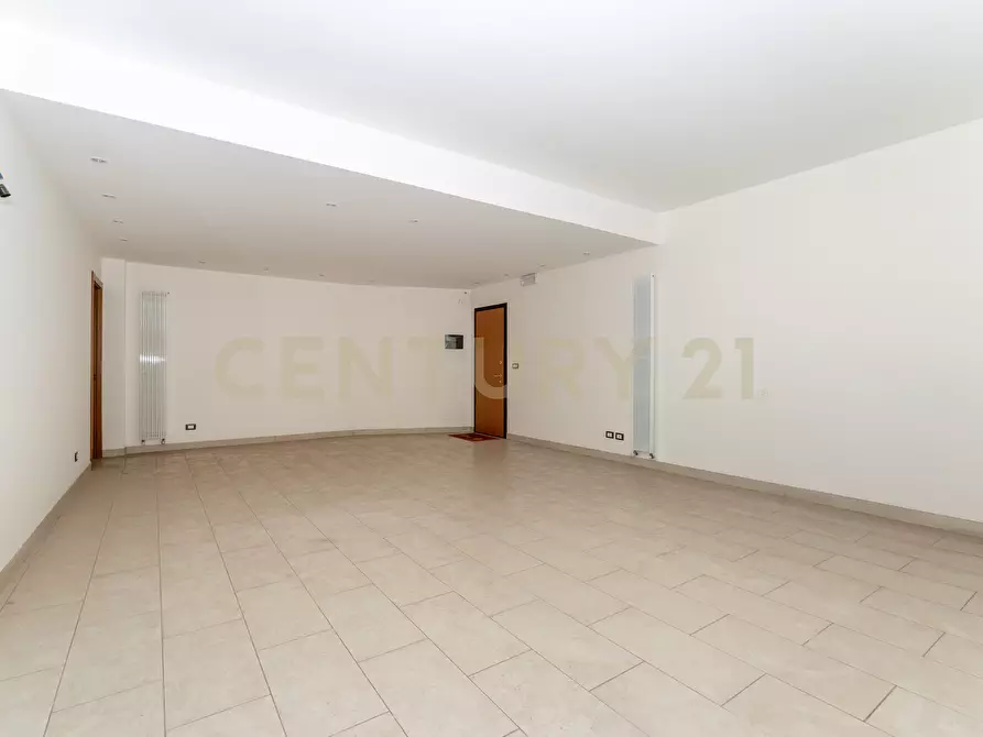 Immagine 11 di Quadrilocale in vendita  in Via Enrico Ferri 15 a Catania