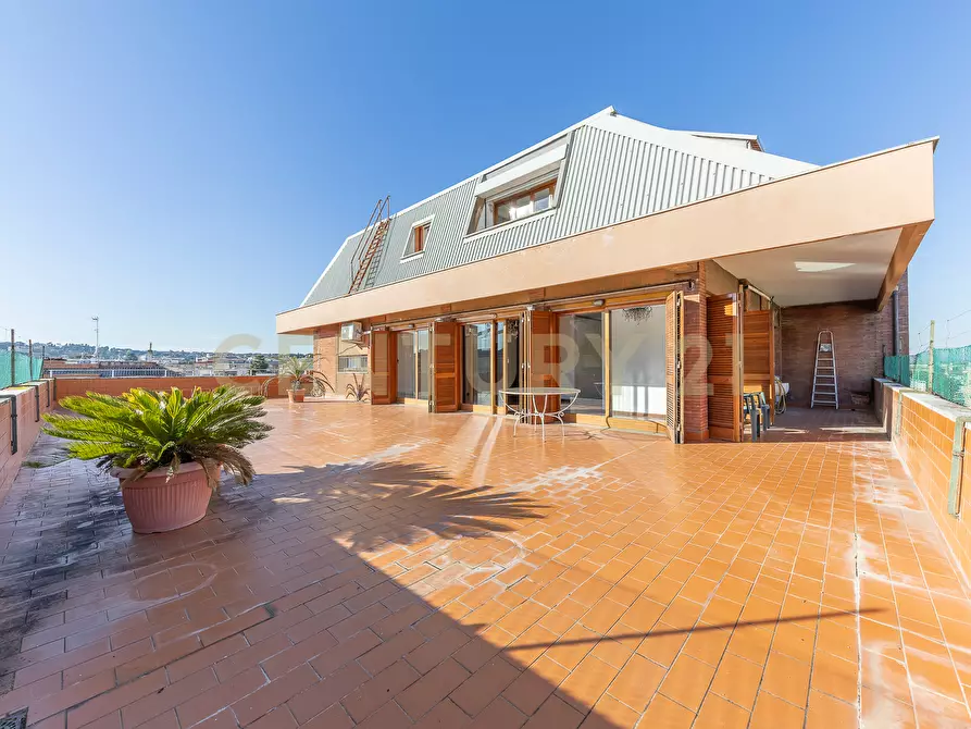 Immagine 2 di Attico in vendita  in Via Francesco Borgatti 18 a Roma