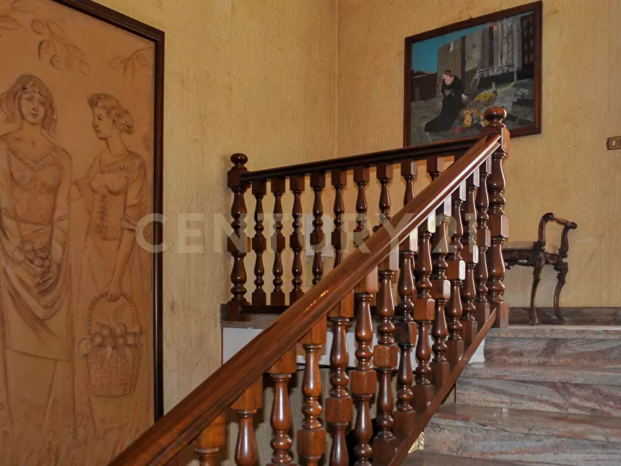 Immagine 40 di Villa in vendita  in Via Musumeci 47 a Giarre