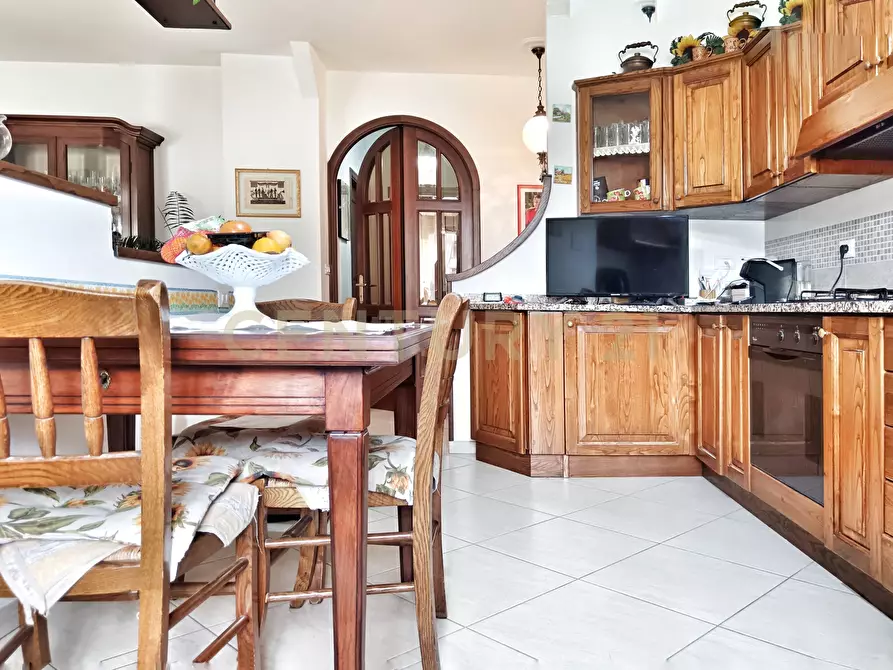 Immagine 10 di Pentalocale in vendita  in Via della Rupe 47 a Abbadia San Salvatore