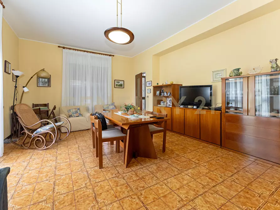 Immagine 17 di Villa in vendita  in Via Madonna del Carmelo 19 a Ragalna