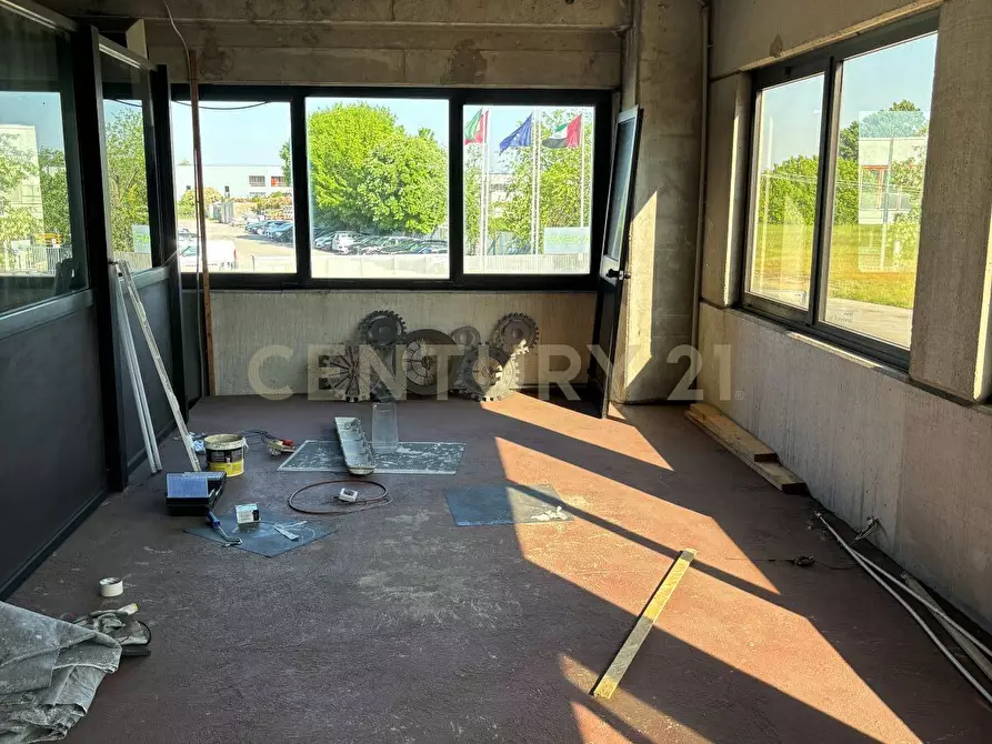 Immagine 22 di Attività artigianale in affitto  in Via Caduti sul Lavoro 23 a Isola Della Scala