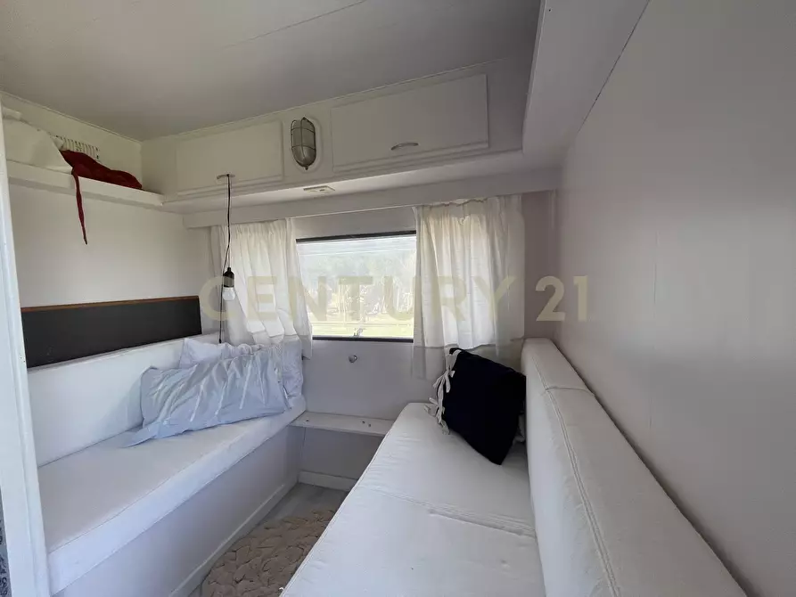 Immagine 15 di Terreno agricolo in vendita  in Strada Provinciale della Giannella a Orbetello