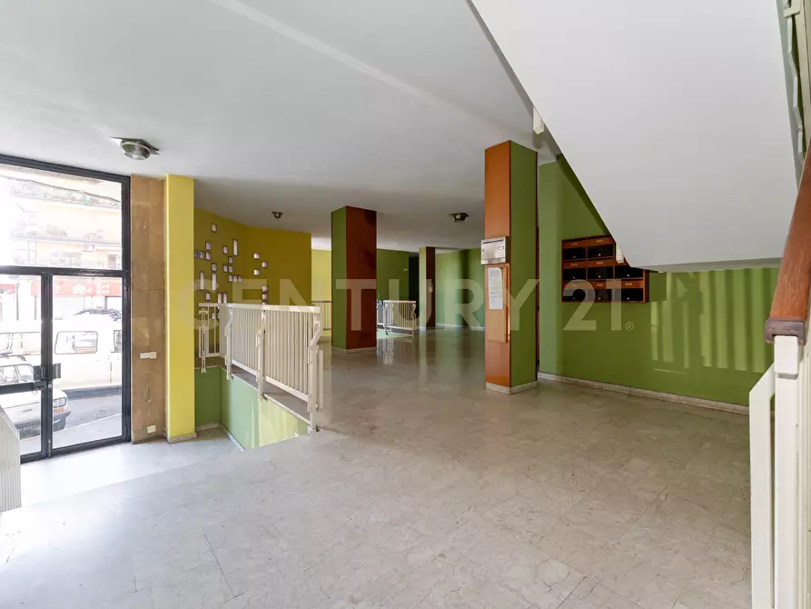 Immagine 12 di Pentalocale in vendita  in Via Fiume 12 a Catania