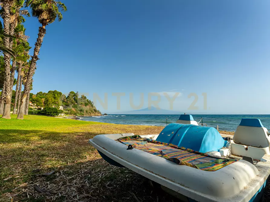 Immagine 29 di Villa in vendita  in BAIA ARCILE a Augusta