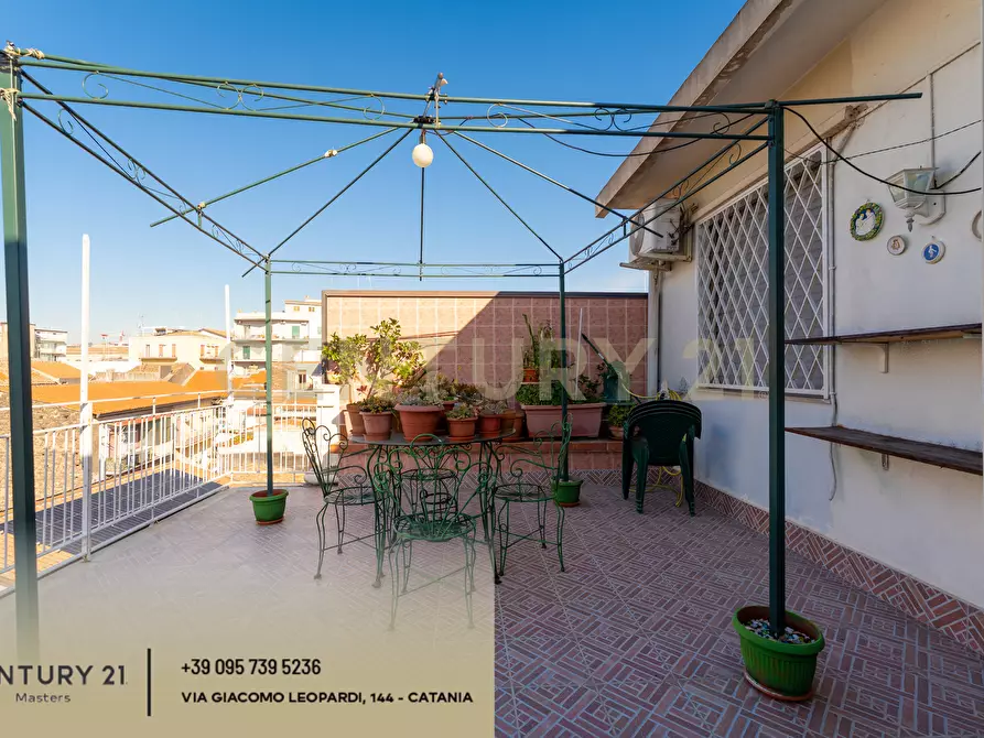 Immagine 60 di Attico in vendita  in Via Gargano 31 a Catania