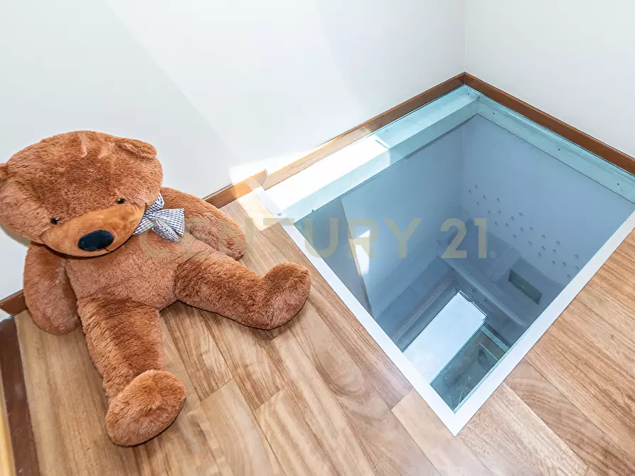 Immagine 56 di Villa in vendita  in Via Scalilla 42 a Catania