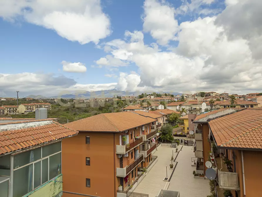 Immagine 8 di Quadrilocale in vendita  in Via Luigi Capuana 42 a Tremestieri Etneo