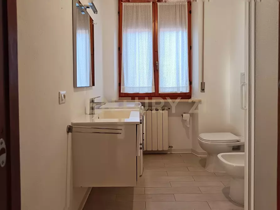 Immagine 11 di Pentalocale in vendita  in Via del Poggiolo 6 a Montalcino