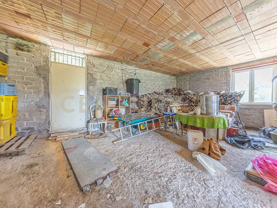 Immagine 29 di Rustico / casale in vendita  in via mercorano 1 a San Gregorio Da Sassola