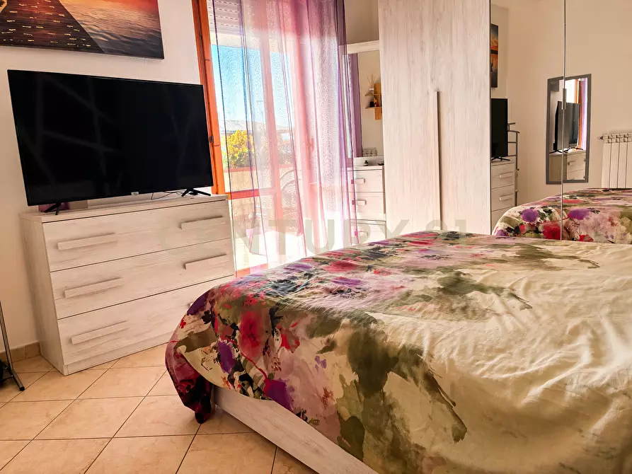 Immagine 10 di Bilocale in vendita  in Via della Pace 26 a Orbetello