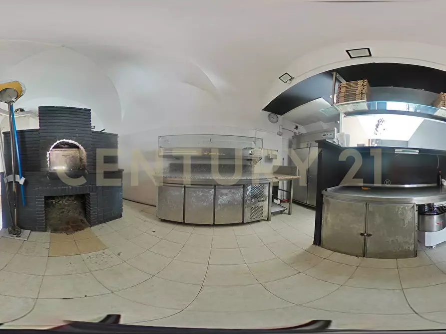 Immagine 31 di Pizzeria / Pub in vendita  in Via Duca Degli Abruzzi 1666 a Catania
