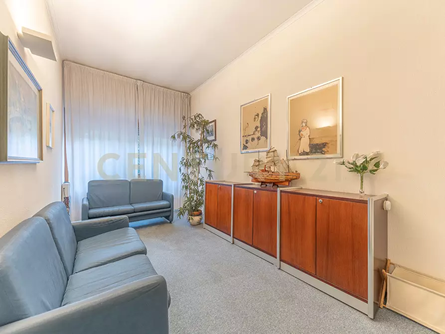 Immagine 20 di Quadrilocale in vendita  in Via Leon Pancaldo 26 a Roma