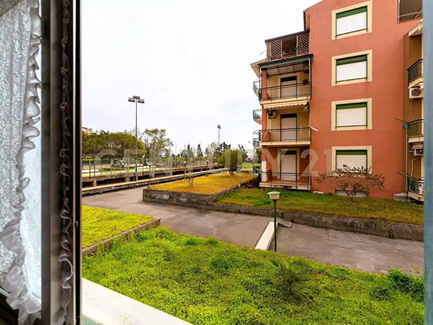 Immagine 26 di Appartamento in vendita  in Contrada Pietrenere 17 a Giardini-Naxos