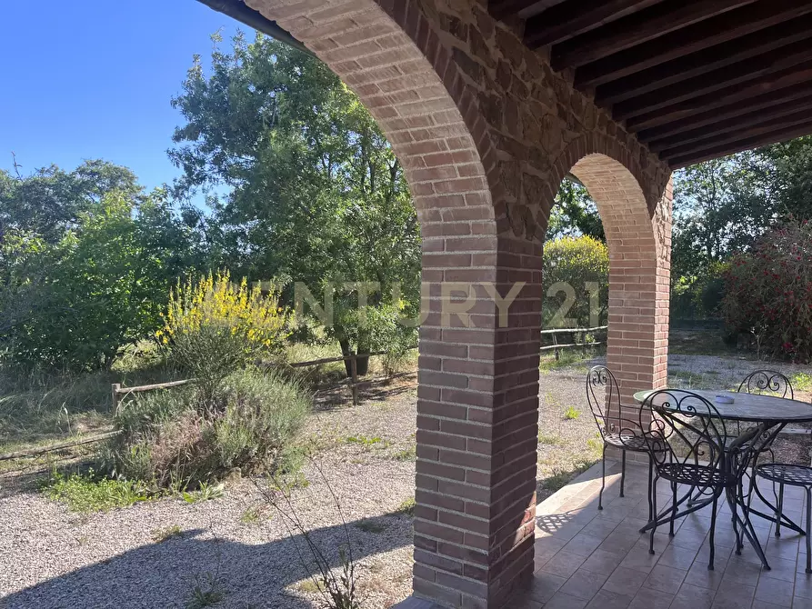 Immagine 2 di Casa trifamiliare in vendita  in Localita' Pian di Cataverna a Manciano