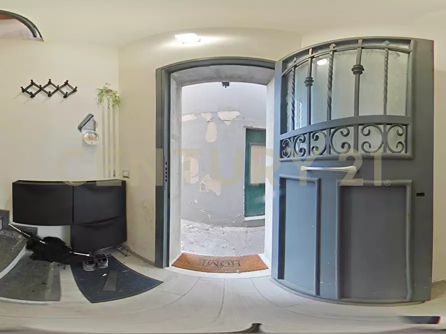 Immagine 36 di Casa indipendente in vendita  in Via Adelia 94 a Catania