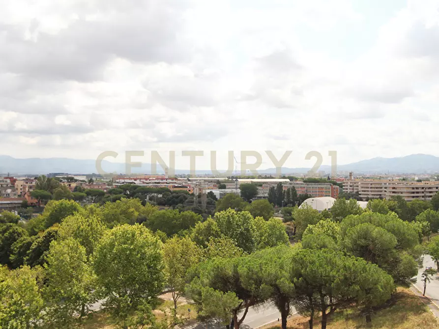 Immagine 15 di Ufficio in vendita  in Via Giuseppe Capogrossi 50 a Roma