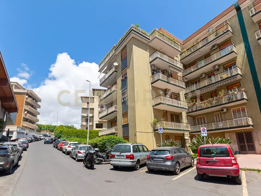 Immagine 2 di Ufficio in vendita  in Via Grazia Deledda 2 a Catania