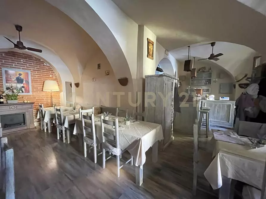 Immagine 2 di Bar / Ristorante in vendita  in piazza eroi dei due mondi 4/5 a Orbetello