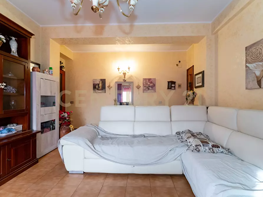 Immagine 14 di Trilocale in vendita  in VIA IDRIA 37 a Tremestieri Etneo