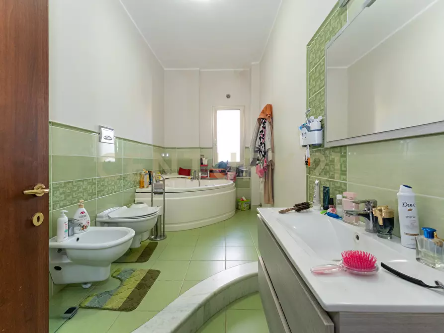 Immagine 31 di Pentalocale in vendita  in Via Cesare Battisti 34 a Belpasso