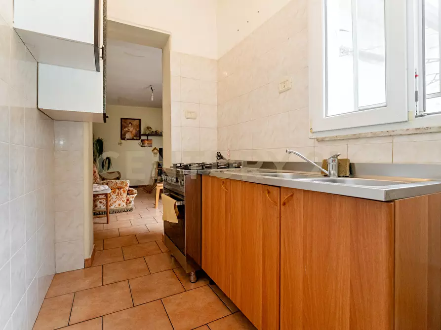 Immagine 21 di Bilocale in vendita  in Via Giudice 8 a Catania