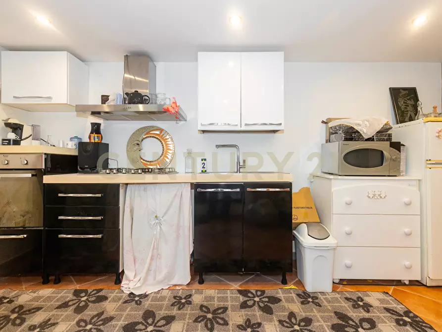 Immagine 10 di Villa in vendita  in Via della Regione 70 a Pedara