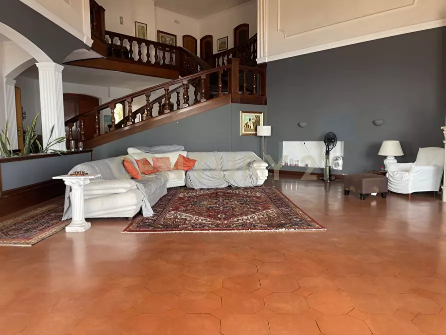 Immagine 70 di Villa in vendita  in manzella sn a Aci Castello
