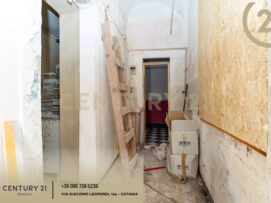 Immagine 16 di Casa indipendente in vendita  in Via Zaccà Rosolia 11 a Catania