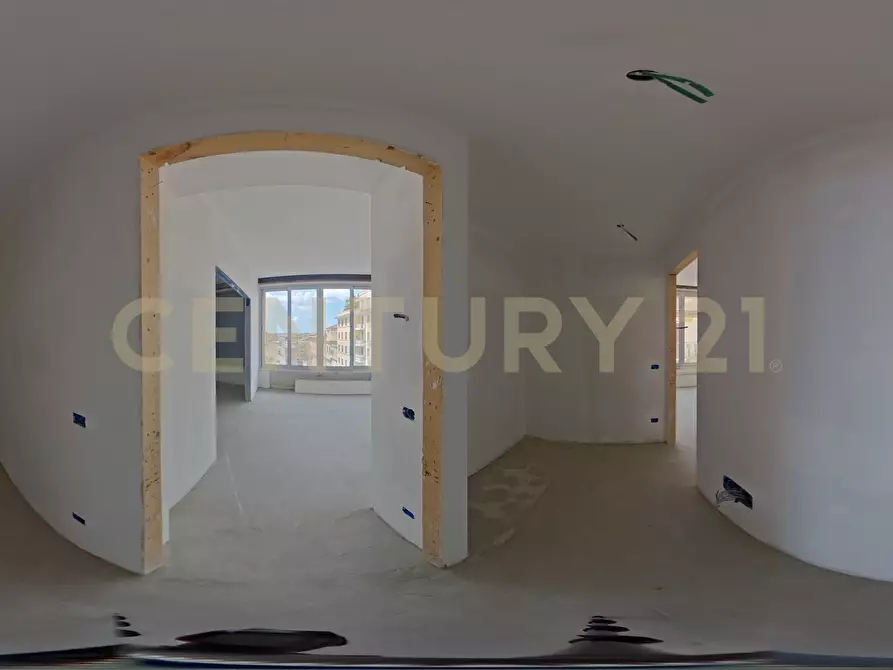 Immagine 22 di Quadrilocale in vendita  in Via dell'Olmata 30 a Roma