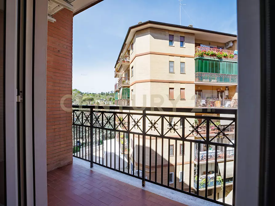 Immagine 39 di Quadrilocale in vendita  in Via di Valle Aurelia 130 a Roma