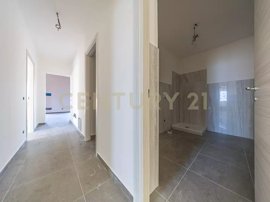 Immagine 19 di Casa trifamiliare in vendita  in Via Basento 4 a Aprilia