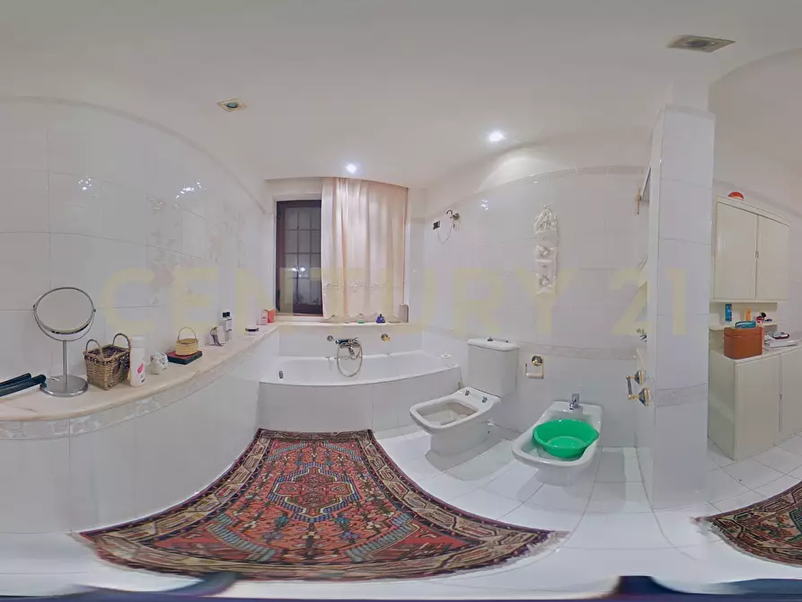 Immagine 80 di Villa in vendita  in Via Carmelina Naselli 51 a Catania