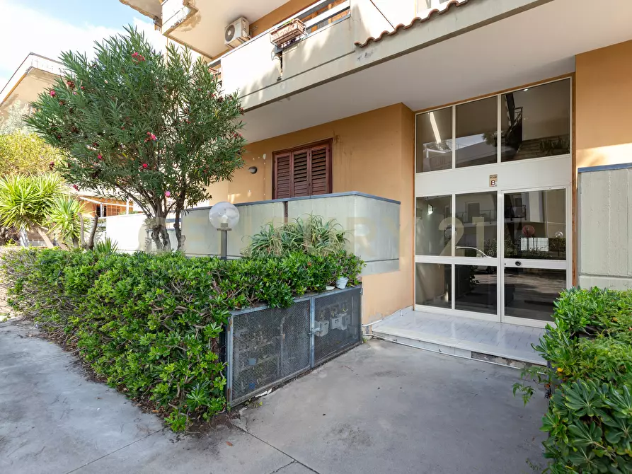 Immagine 8 di Appartamento in vendita  in Via Giovanni Guglielmino 74 a Tremestieri Etneo