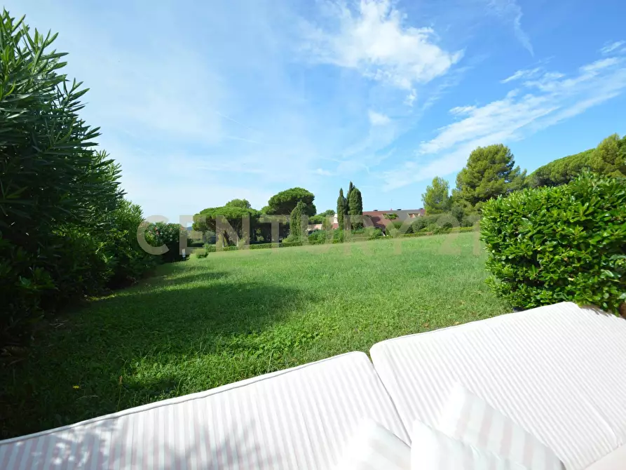 Immagine 7 di Appartamento in vendita  a Castiglione Della Pescaia