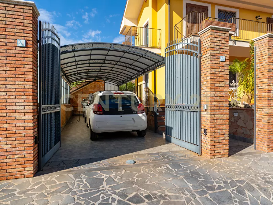 Immagine 8 di Casa indipendente in vendita  in Via N. Martoglio 3 a San Gregorio Di Catania