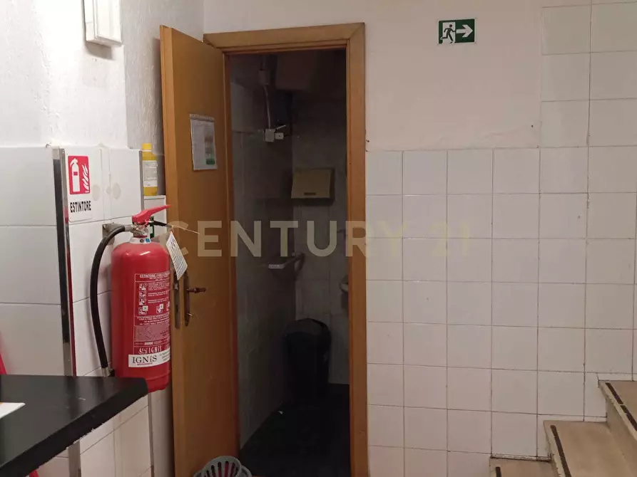 Immagine 21 di Bar / Ristorante in vendita  in Piazza Cesare Cantù 5 a Roma