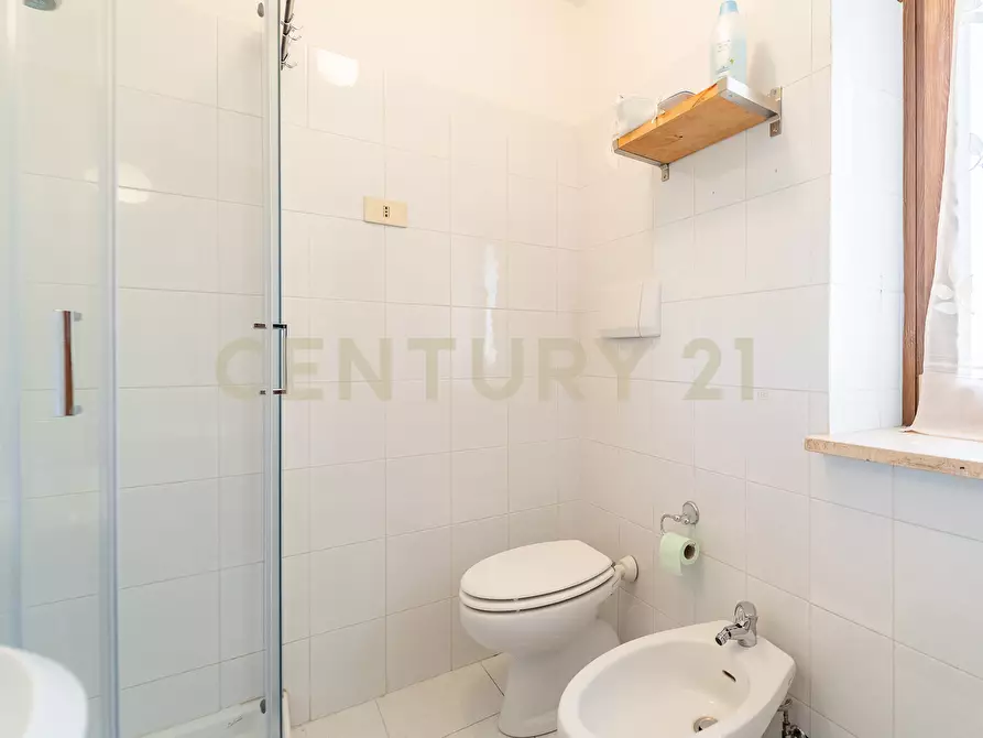 Immagine 13 di Villa in vendita  in Via Colle Sant'Angelo 36 a Serrone