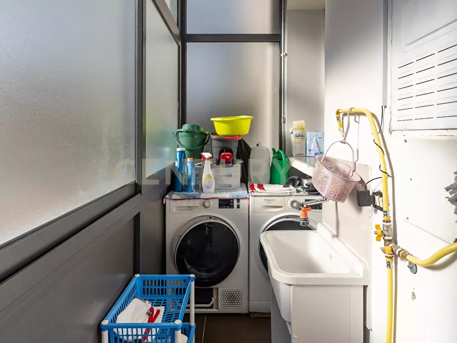 Immagine 16 di Quadrilocale in vendita  in Vicolo  Aurora 8 a Tremestieri Etneo