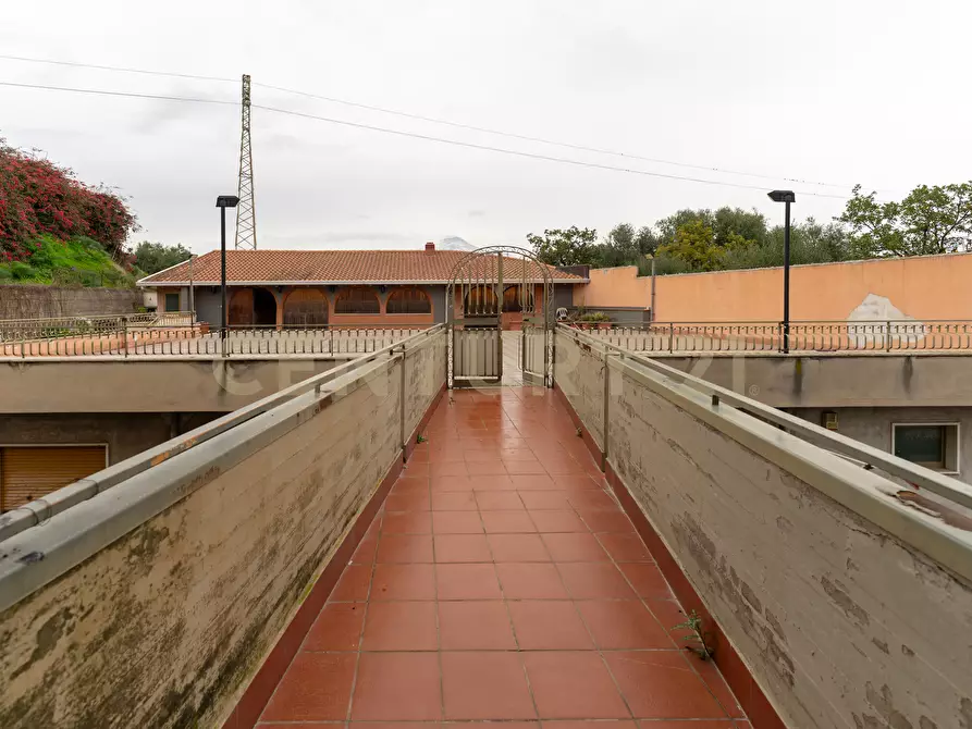 Immagine 51 di Villa in vendita  in Via delle Camelie 20 a Misterbianco