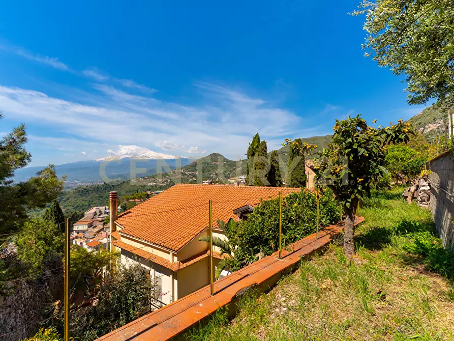 Immagine 52 di Villa in vendita  in Via Leonardo Da Vinci 5 a Taormina